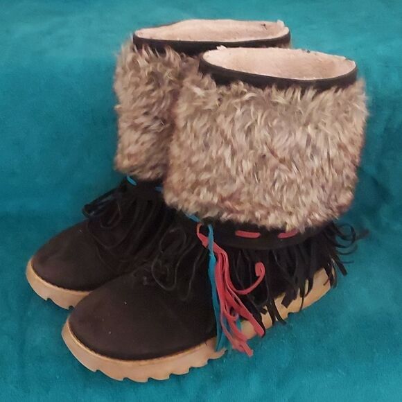 Leather Rabbit Fur Fringes Mukluk Boots 8 - Picture 1 of 10
